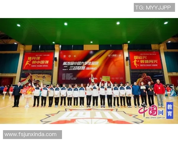 成都篮球队在城市联赛中以100分高居积分榜首位展现强劲实力 成都篮球队在城市联赛中以100分高居积分榜首位展现强劲实力